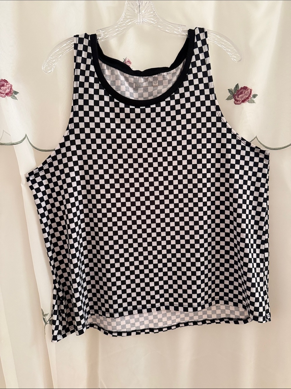 Xersion Black and White Checkered Tank Top
